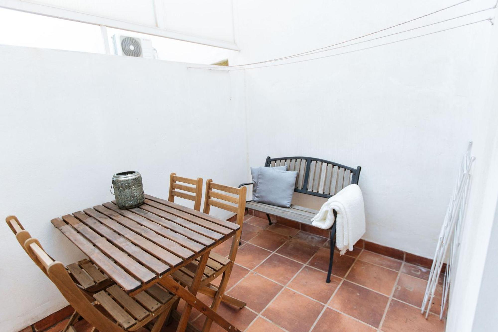 Lägenhet Casa Met Prive Patio *